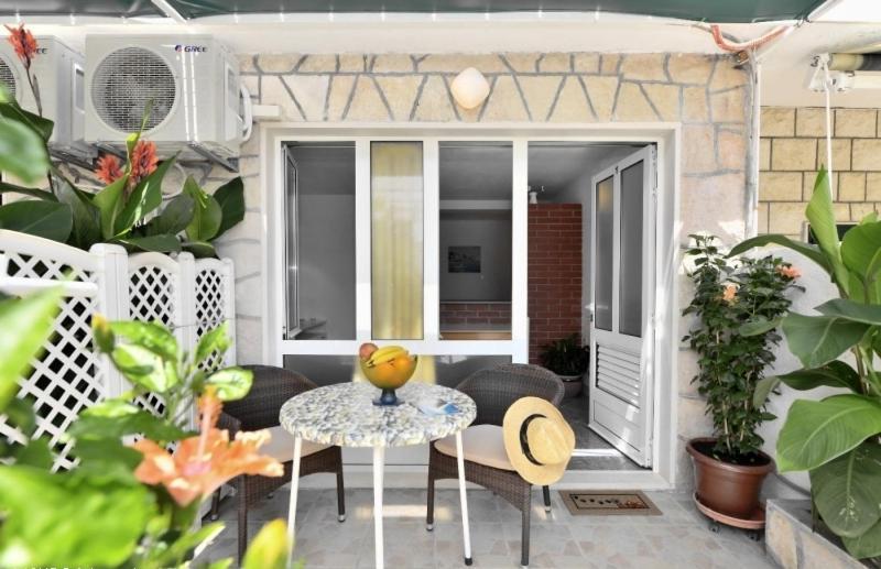 Studio Apartments 4 Two Bol Bagian luar foto